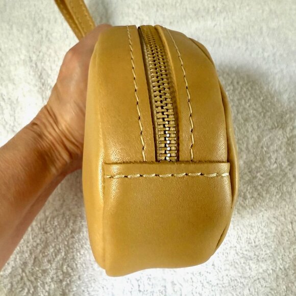 Portland Leather Champagne Large Roswell Pouch - Brand New - Picture 4 of 8